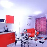 Private With Parking And Pool