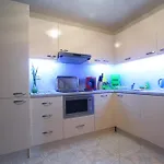 公寓 Private With Parking And Pool 巴尔奇克